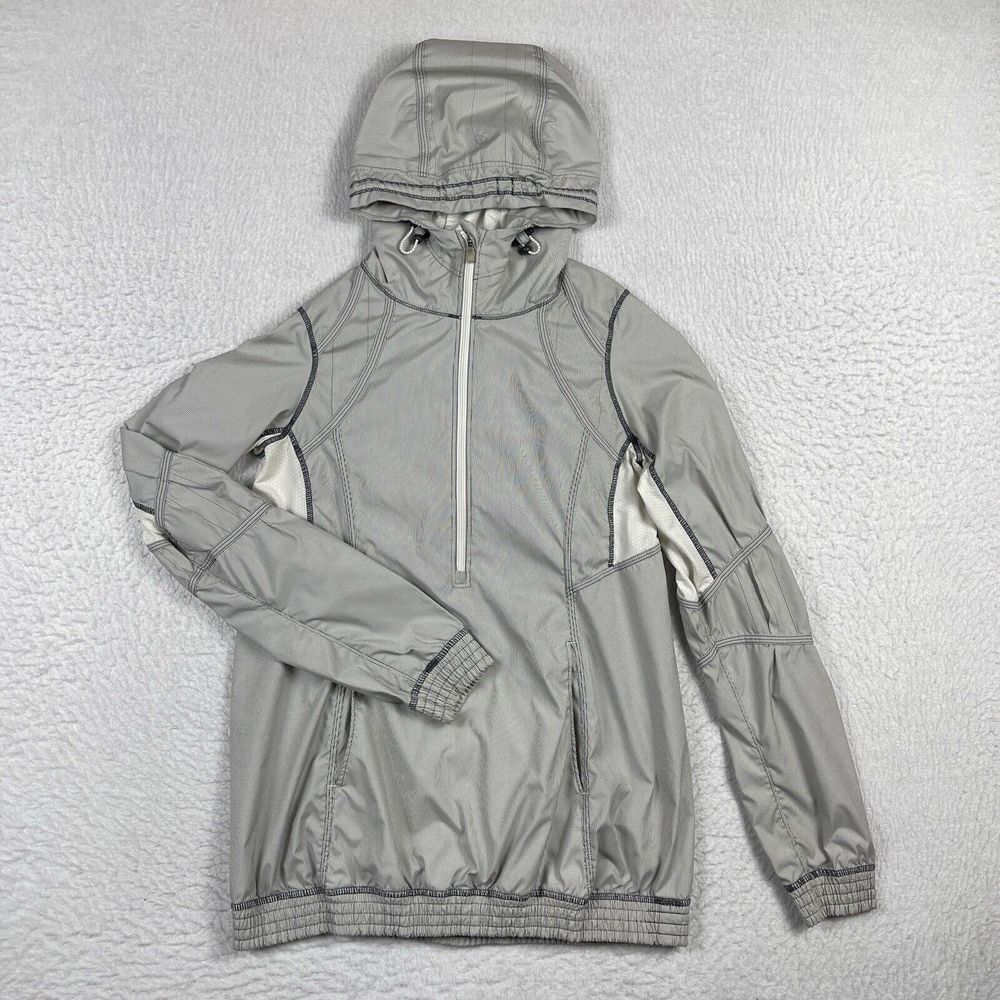 Lululemon Athletica Jacket Womens Size 4 Gray Striped Willpower 1/2 Zip Ladies